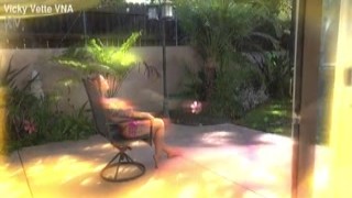 my 19 year old roomie is a thot vicky vette and payton preslee 