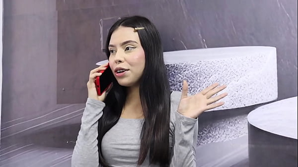 My light bulb burned out, so I called my private technician to fix it. (Sexy story)
