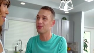 he finally finds the perfect booty on his chocolate babe step sister