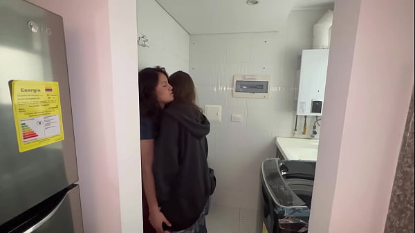 Girlfriend Catches Cheating Husband In Hot Call From Guest Room