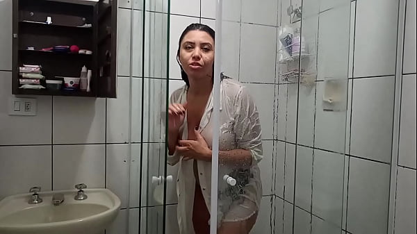 Sarah Rosa Washes Bathroom While Getting Soaked