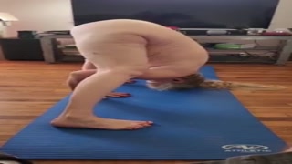 hot granny momma vee does stripped yoga 
