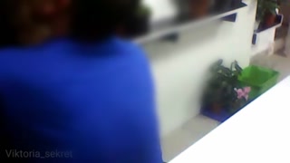 employee hungers for to raw dog the seller