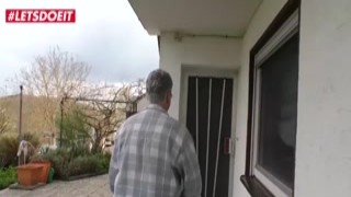 letsdoeit - aching pussy german housewife rails stranger