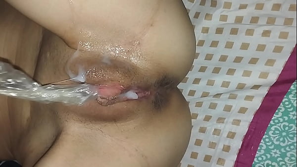 stepsis ripped off my condom cuz she wanted it raw inside her