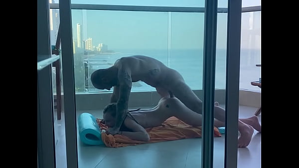 Young Student Gets Plugged On Cartagena Balcony