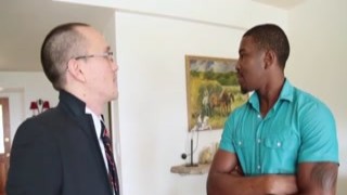 amirah adara trades tushy for sticky icky