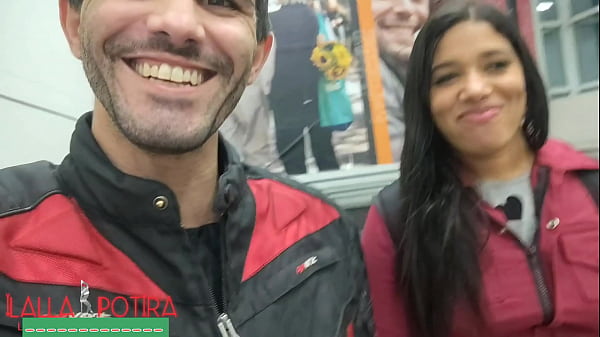 I found an exotic couple on the market, and it looks like I was guessing. I talked about the swing world. And they loved the idea. We did a hot m&eacute;nage. And my cuckold as always filming.