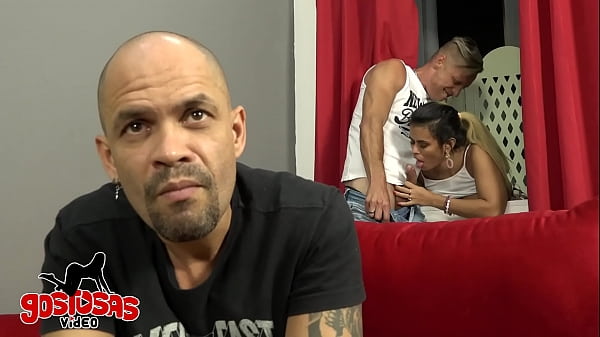 The friend ate and the cuckold didn't see - Wanessa boyer, tony lee, vagninho