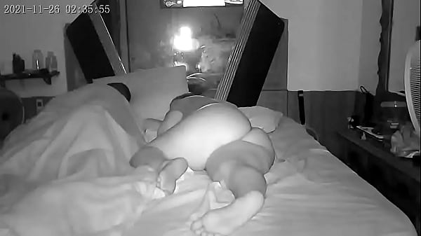 BBB 22 Slovakia forgets the cameras and shows off your ass