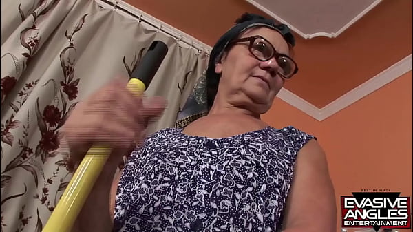 she really wanted this black dude eating her hairy muff the facial at the end is wild ?