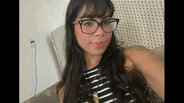 Leaked on the net! College student giving it to the teacher's husband.