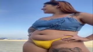 i made the guy get rock hard on the beach