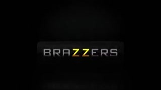 brazzers - moms in control - lezley zen raylin ann and bruce venture - clandestine coochie