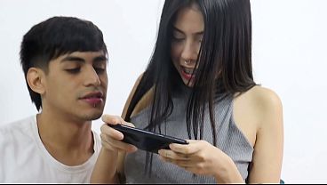I play Free Fire with my stepsister and she gets turned on, it feels so good to fuck my beautiful, slim stepsister while we play - Spanish porn