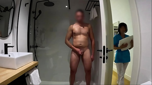 maid caught me beating it in the bathroom and helped me blow my load