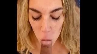 Gabriela Stokweel Performs Hot Oral Sex During Her Appointment