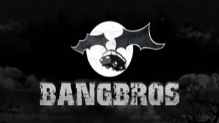 hot hot mom stepmom alexa pierce unknowingly gets fucked raw by stepson