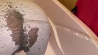 he pee into my asshole next i wetting leggings my pee and he pee on my thicc ass