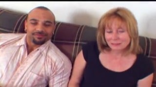 older women gets her mature vajayjay filled up in dark meat real couple video